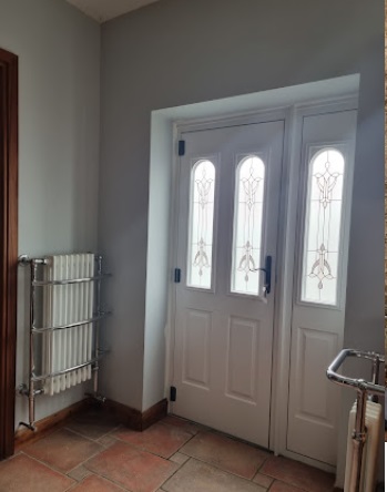 Kat front door inner